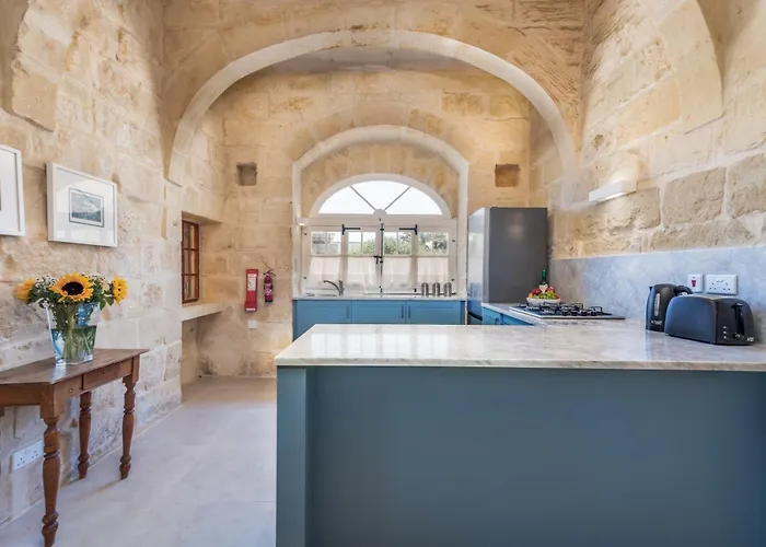 Dar Ta' Betta With Private Pool * Għarb
