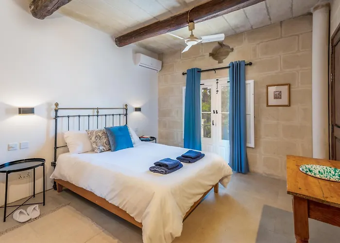 بيت للعطل Dar Ta' Betta With Private Pool